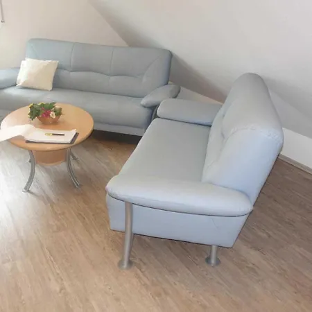 Regenbogenhaus * Hasselberg