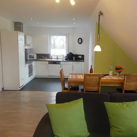 Regenbogenhaus Apartman Hasselberg